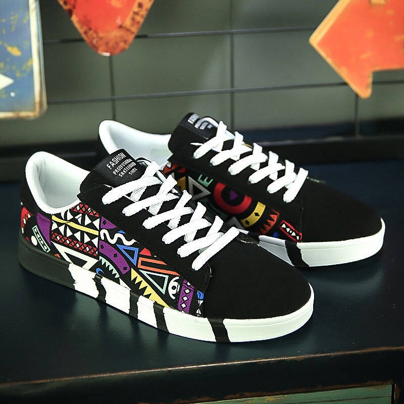 Primmor Holy Sneakers